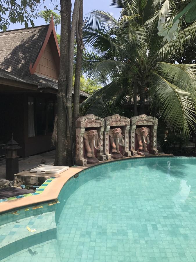 The Imperial Home Hotel Pak Kret Exterior foto